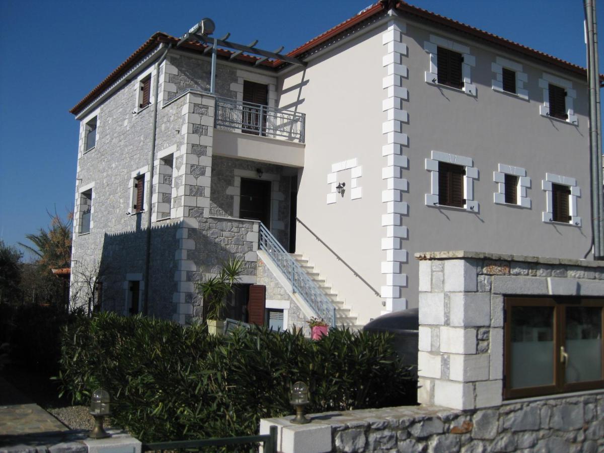 Villa Orestis - Stoupa Seaside Retreats المظهر الخارجي الصورة