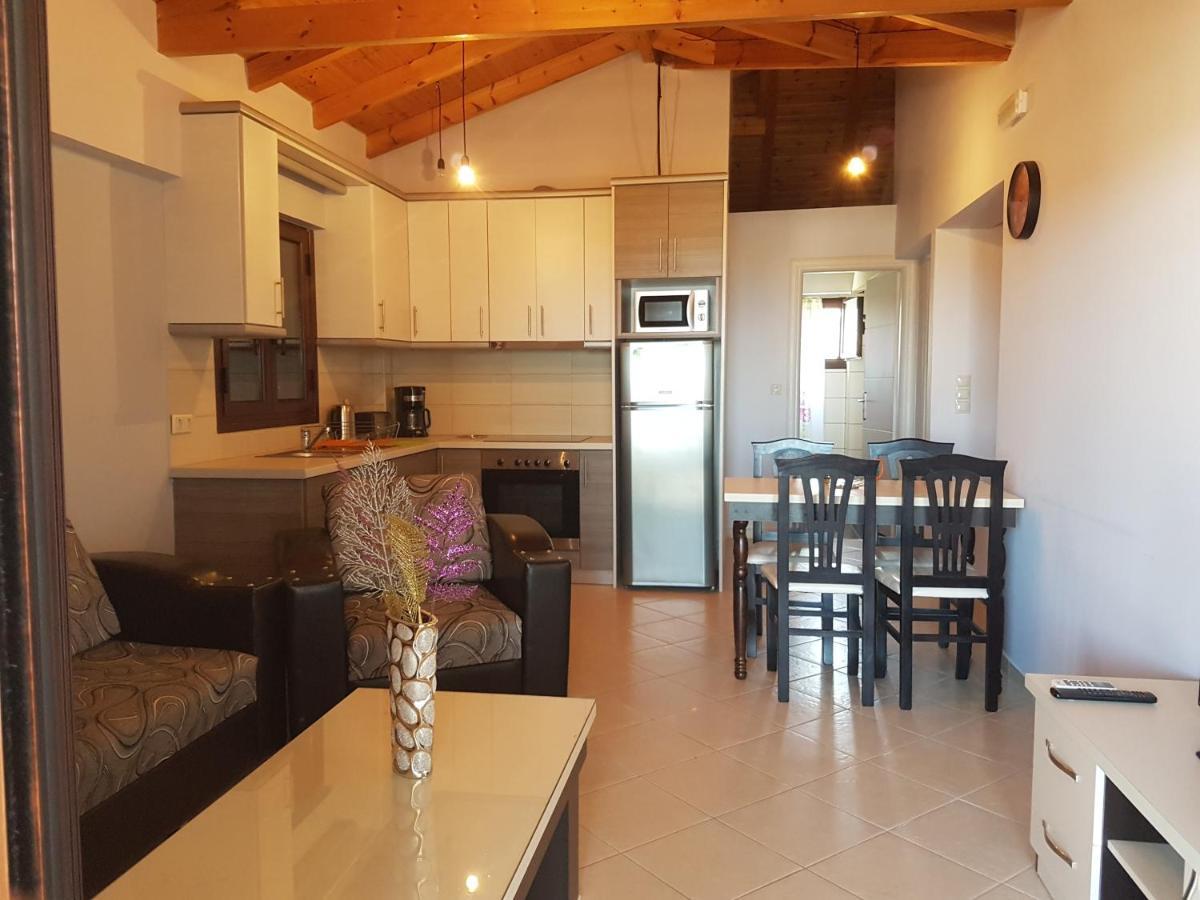 Villa Orestis - Stoupa Seaside Retreats المظهر الخارجي الصورة